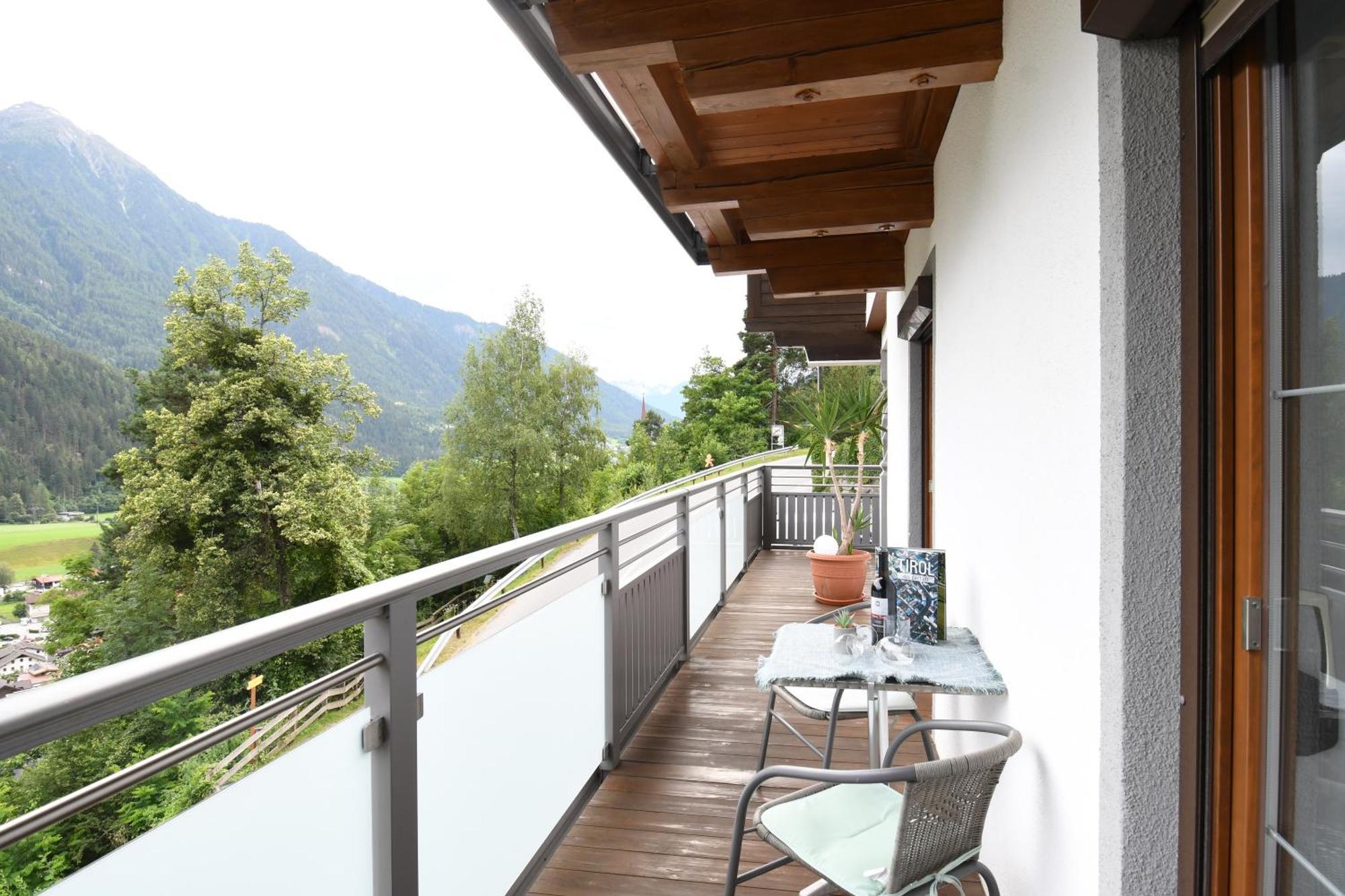 Haus Stefan Apartment Oetz Exterior photo